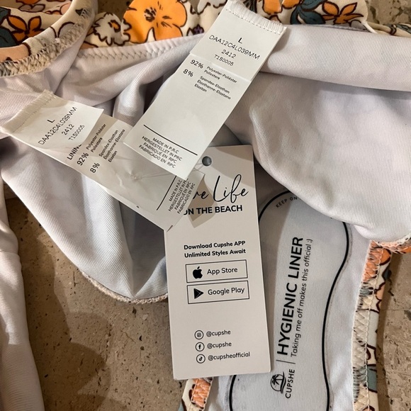 CUPSHE Women's Bikini Sets Two Piece One Shoulder Mid Rise Scalloped Edges Large - Picture 9 of 9